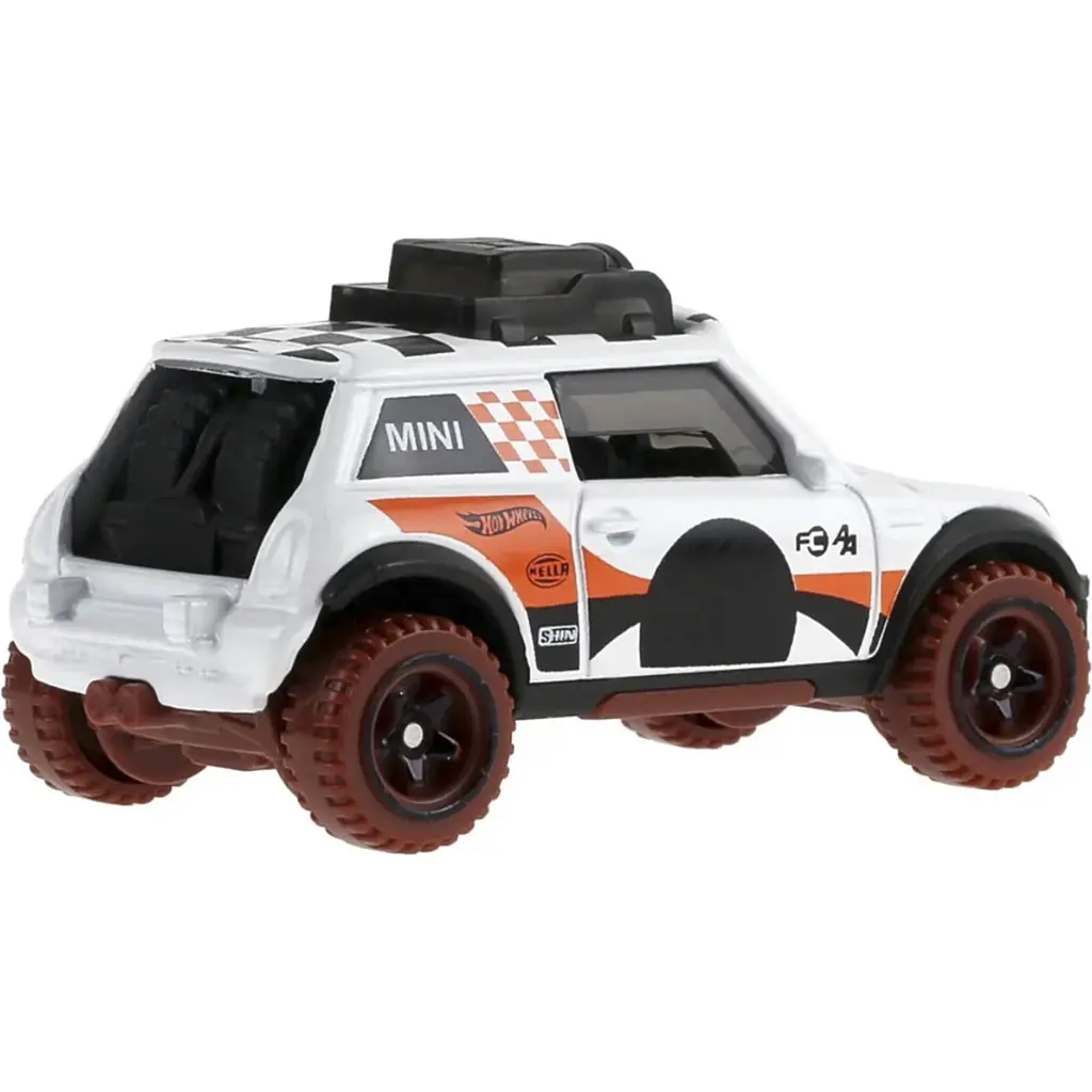 Базова машинка Hot Wheels HW Dirt Lil Roar біла (5785) JJK32-N521     - фото 3