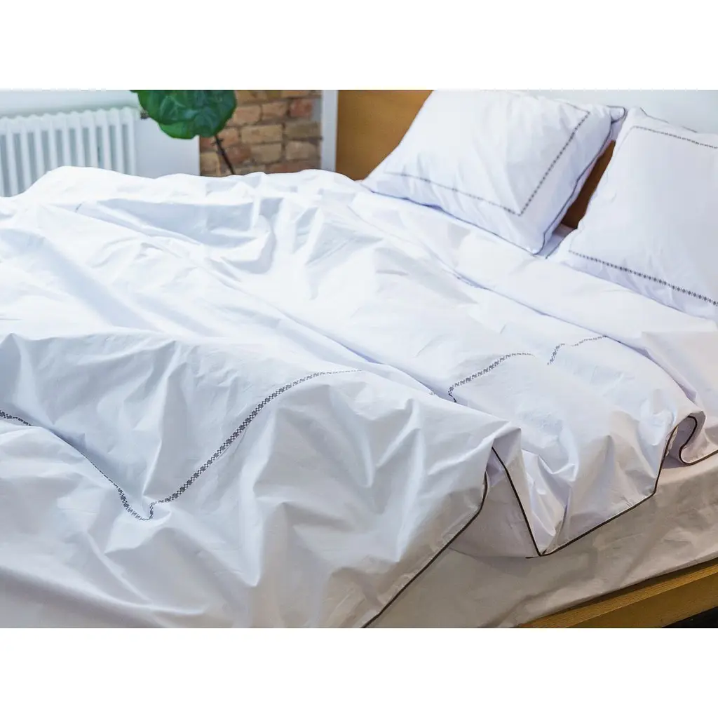 Комплект постельного белья Ecotton Premium евро перкаль вышивка с кантом цвета капучино (25138) - фото 3