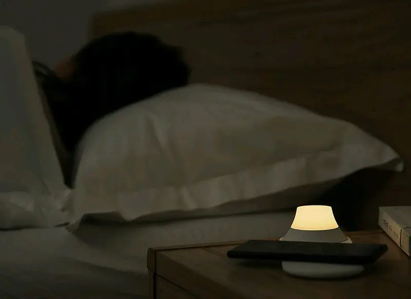 Беспроводное зарядное устройство для Xiaomi Yeelight Wireless Charger - фото 3