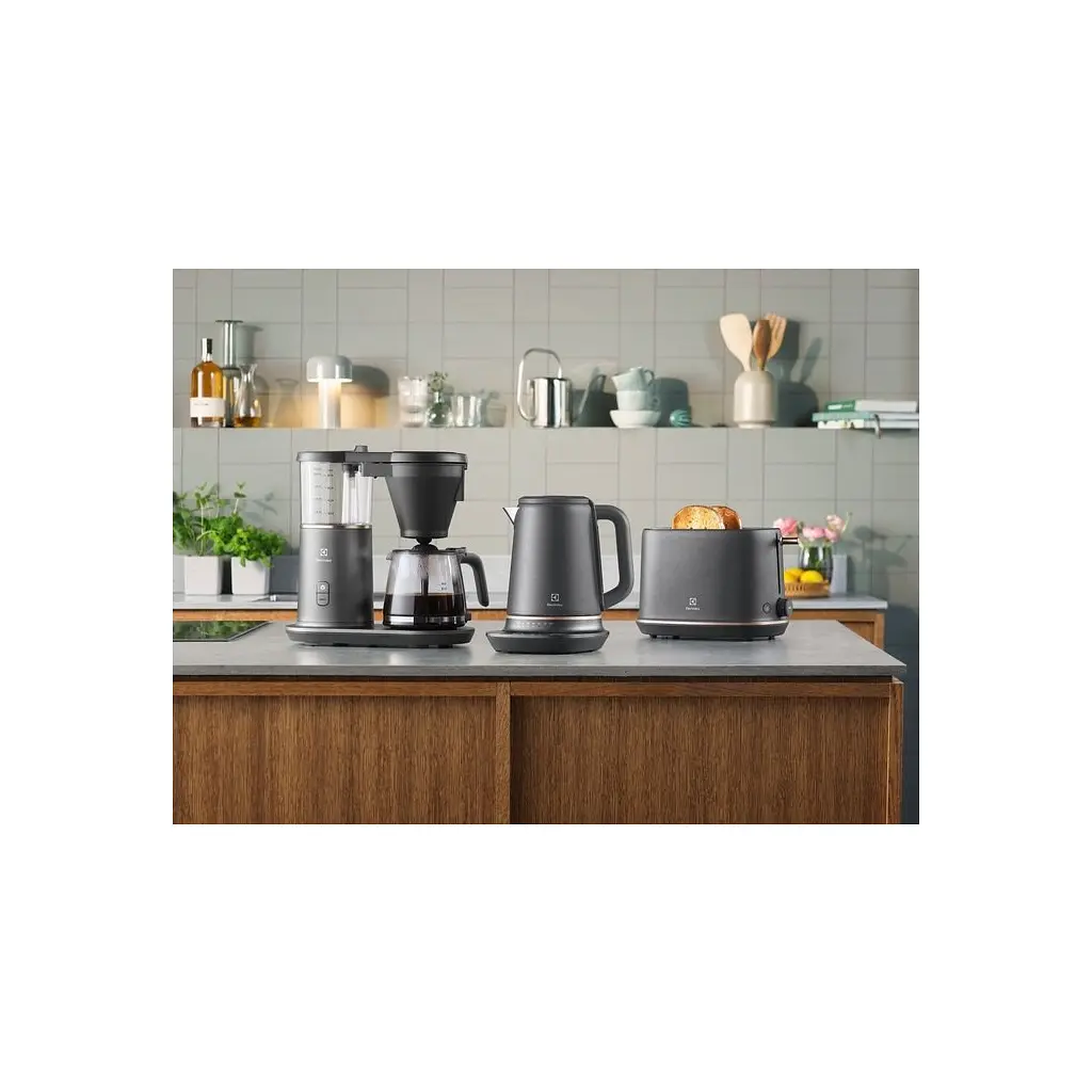 Тостер Electrolux E7T1-6BP - фото 6