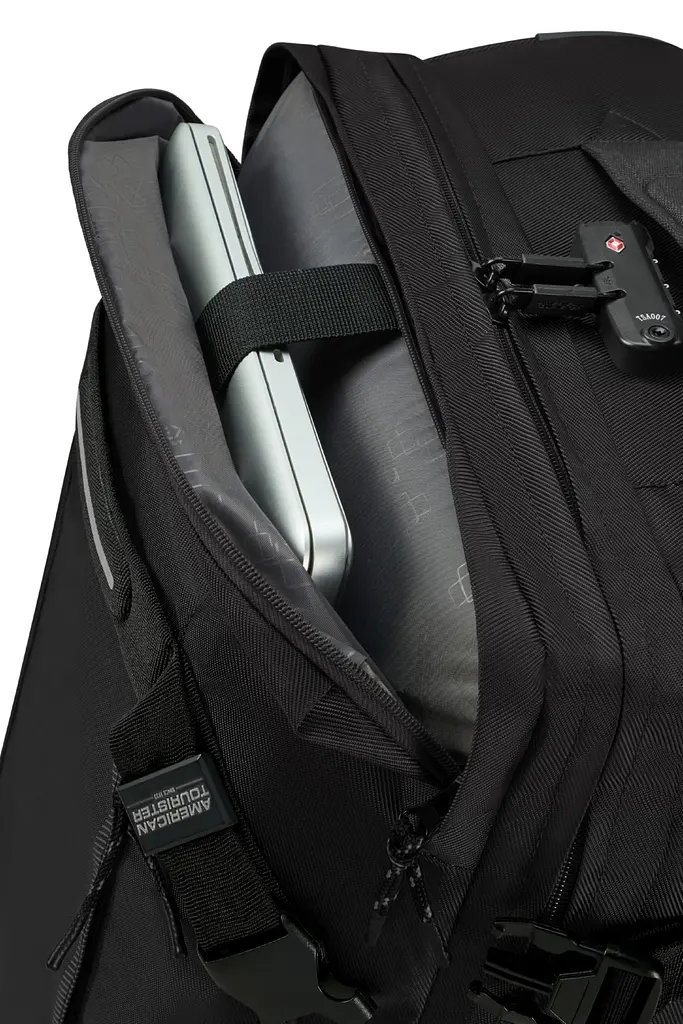 Сумка-Рюкзак На Колесах American Tourister URBAN TRACK BLACK 55x40x23 MD1*09007 - фото 7