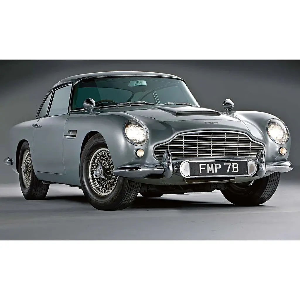 Classic Cars: A Century of Masterpieces - Саймон де Бертон - фото 3