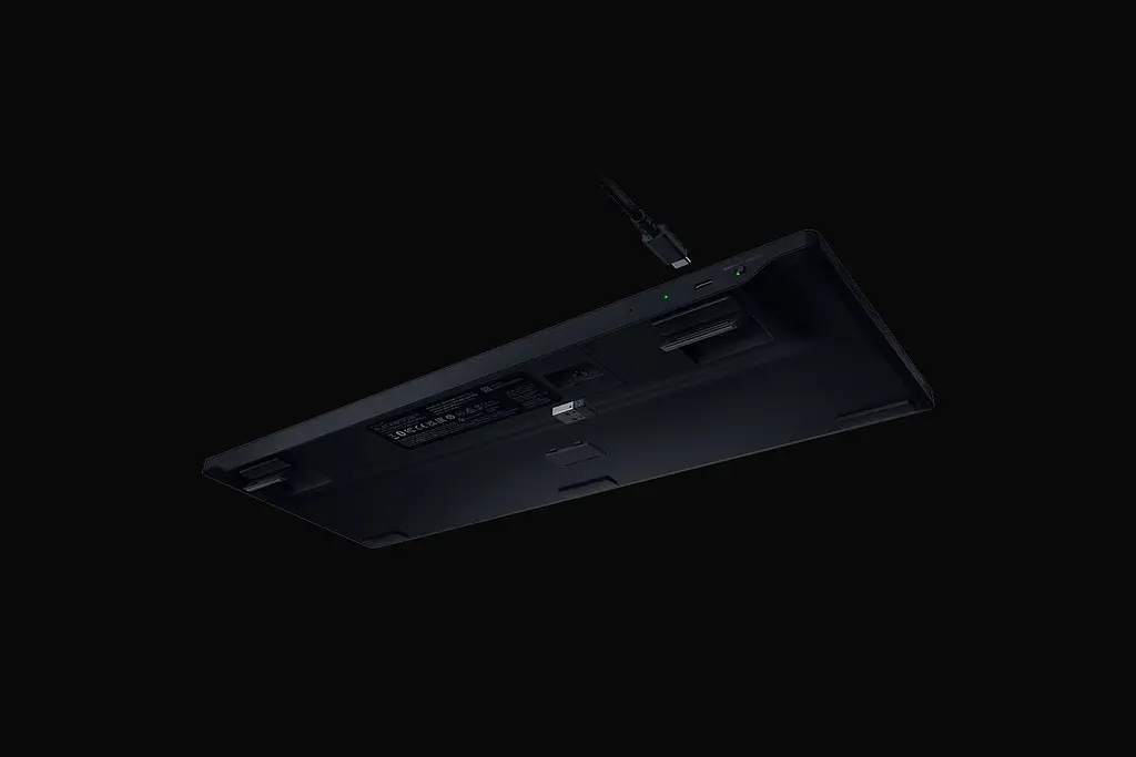 Razer Клавіатура механічна BlackWidow V4 Low-profile HyperSpeed, 104key, Green Switch, USB-A/WL/BT, EN, RGB, чорний - фото 7