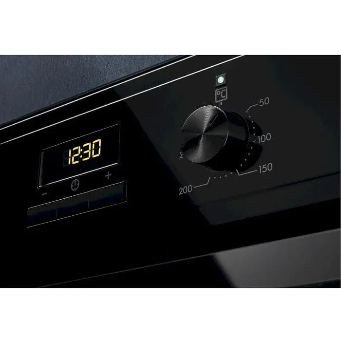 Духова шафа Electrolux EOF3H50BK - фото 5