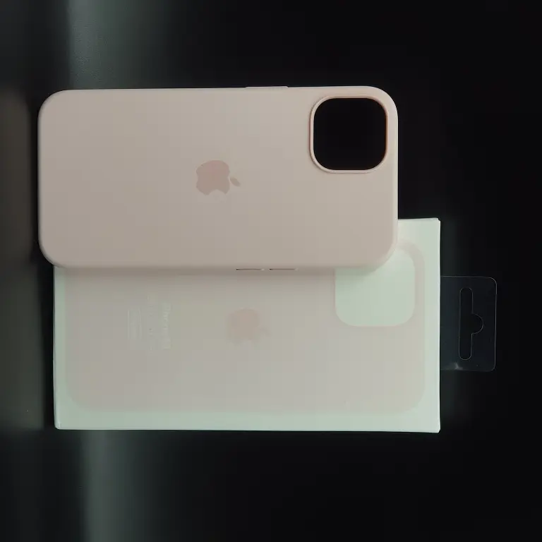 Чехол MagSafe Silicone Case original для iPhone 13 - фото 7