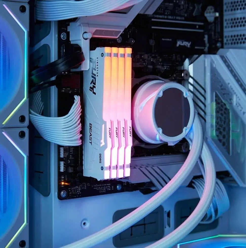 Модуль пам'яті Kingston Fury DDR5 32GB (2x16) 5600MHz Beast White RGB XMP (KF556C40BWAK2-32) - фото 4