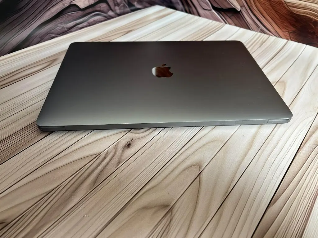 Ноутбук Apple MacBook Pro 13" 2018 A1989 i7-8559U/16/500 (C02XF1K7JHD3) Б/в - фото 8