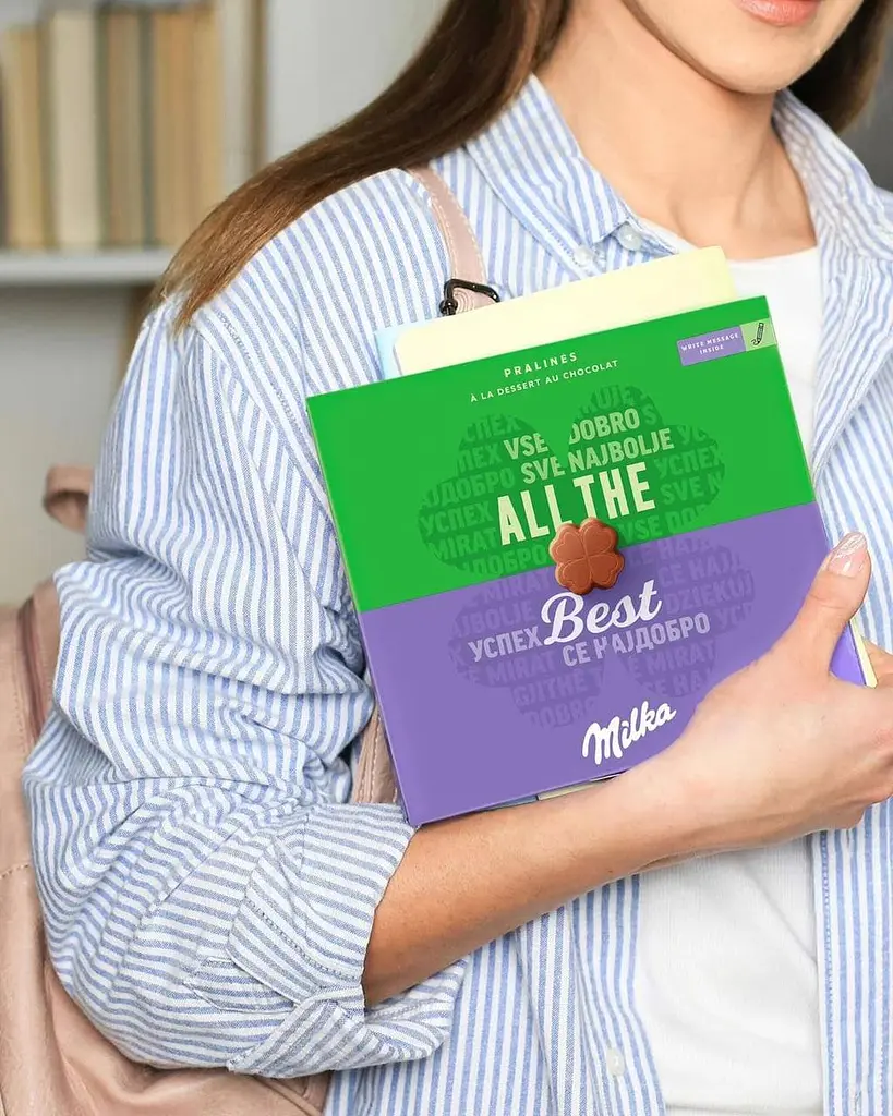 Шоколадні цукерки Milka All the Best Milk Chocolate 110г - фото 6