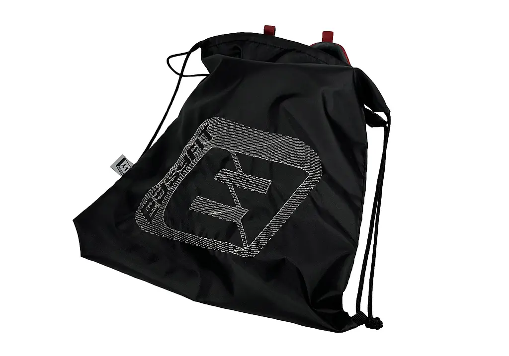 Сумка спортивна для взуття або інвентарю EasyFit чорна (EF-BAG-1) - фото 8