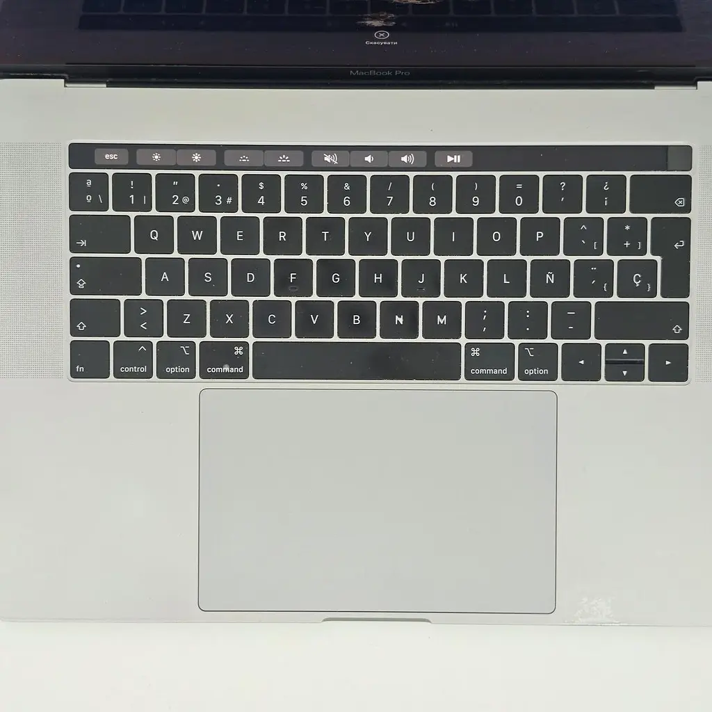 Ноутбук Apple MacBook Pro 15" A1990 Retina (C02XC1CYJGH5) (i7-8750H/16/512SSD/PRO 555X) - Class B - фото 2