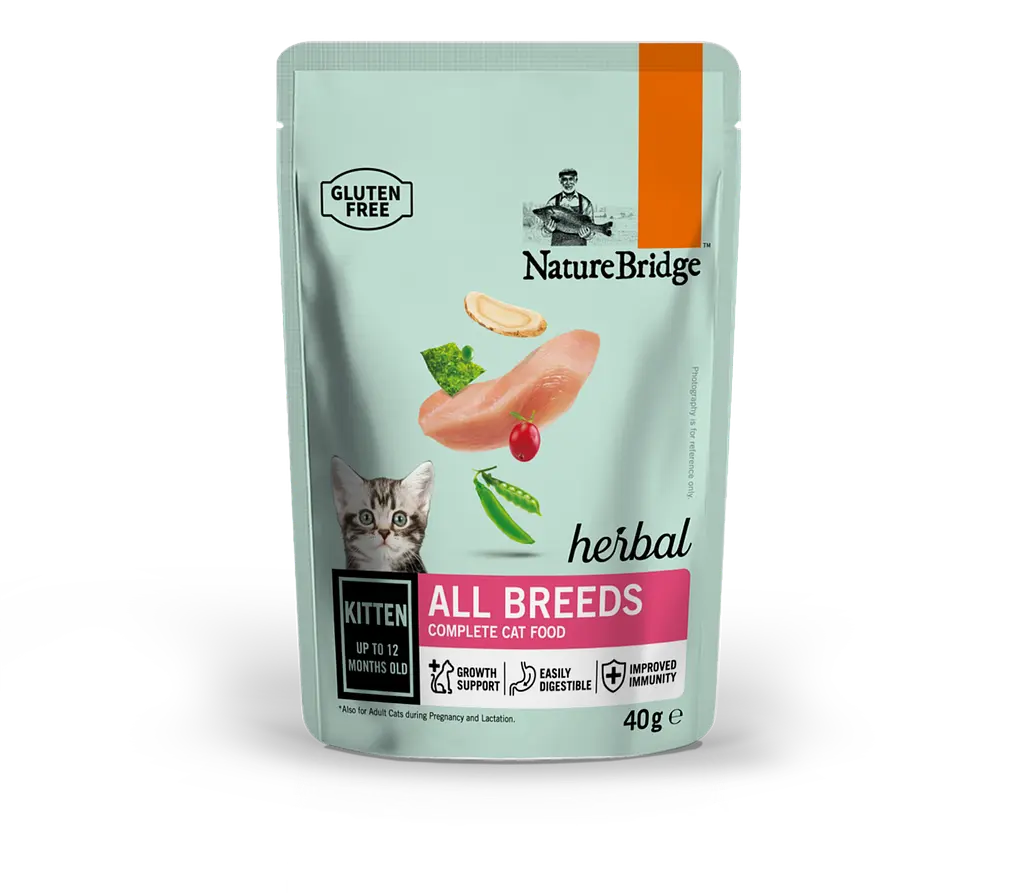 Сухий корм для кошенят NatureBridge Herbal з куркою, 40 г