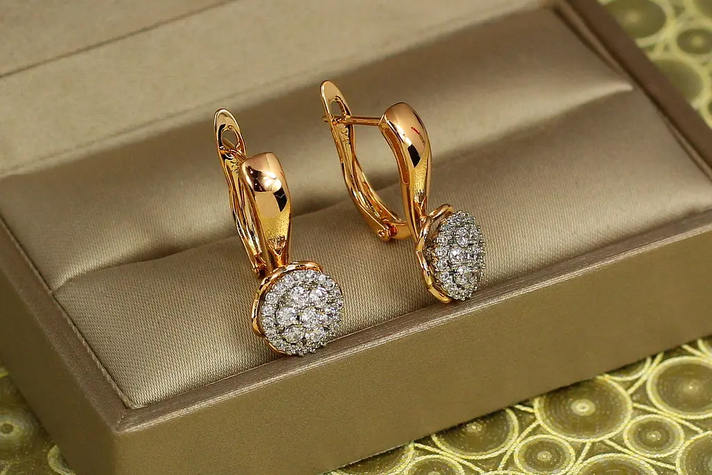 Сережки Xuping Jewelry Іней з родієм 2,1 см золотисті - фото 2