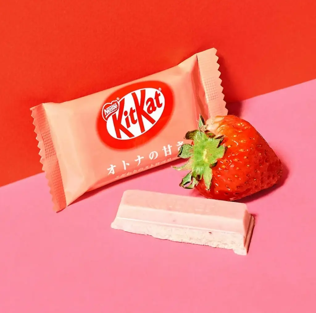 Шоколадні міні-батончики KitKat Yokubari Double Chocolates Strawberry Original 10шт х 11.3г - фото 4