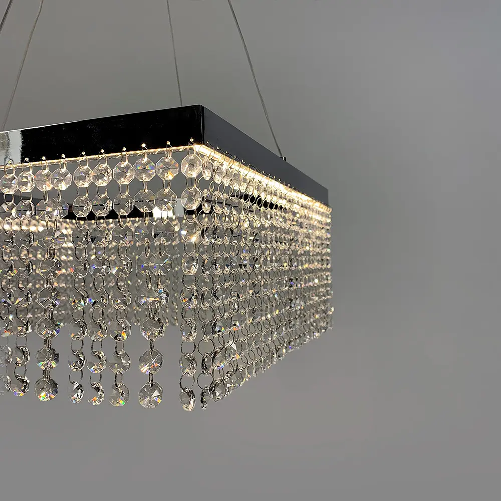 Невероятная хрустальная квадратная люстра с серебряной обводкой h35 Line.F Диаметр 30см - фото 3