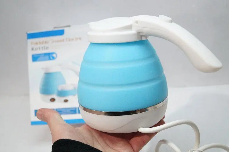 Портативний складний силіконовий чайник Foldable Kettle електричний чайник електрочайник - фото 6