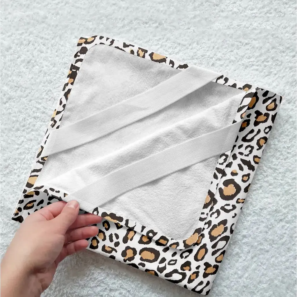 Наматрасник непромокаемый Cosas Diaper Leopard 70х120 см бежевый (WaterSheet_Leopard_120) - фото 6