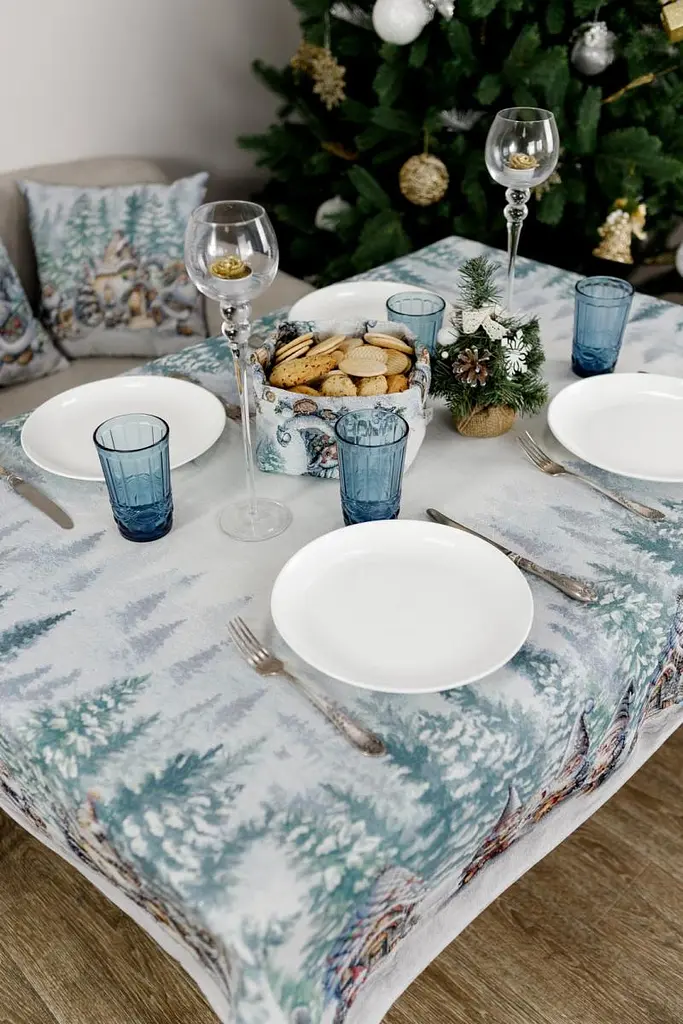 Скатертина Прованс гобеленова Казкові гноми 140х135 см (38444) - фото 9