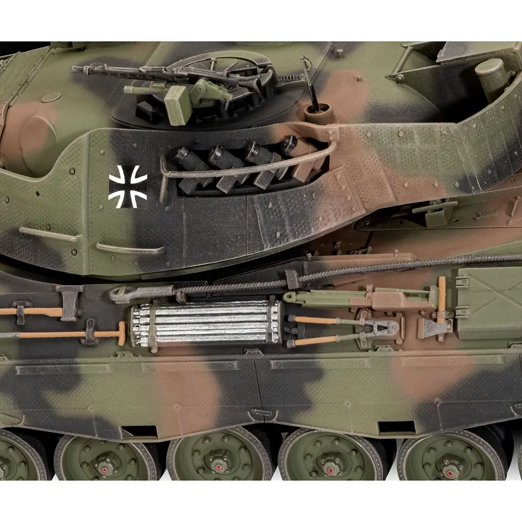 Збірна модель Revell Танк Leopard 1A5 рівень 4 масштаб 1:35, 260 деталей (RVL-03320) - фото 7