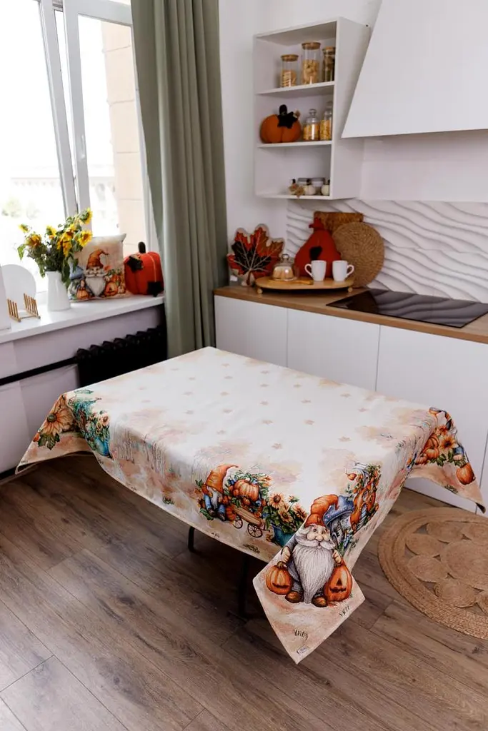 Скатерть Прованс Тыквенные гномы гобеленовая 135х350 см (36250) - фото 2