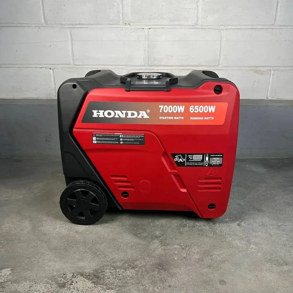 Інверторний бензиновий генератор-валіза з колесами Honda EU65i-SЕ 6.0/6.5 кВт + електростартер - фото 5