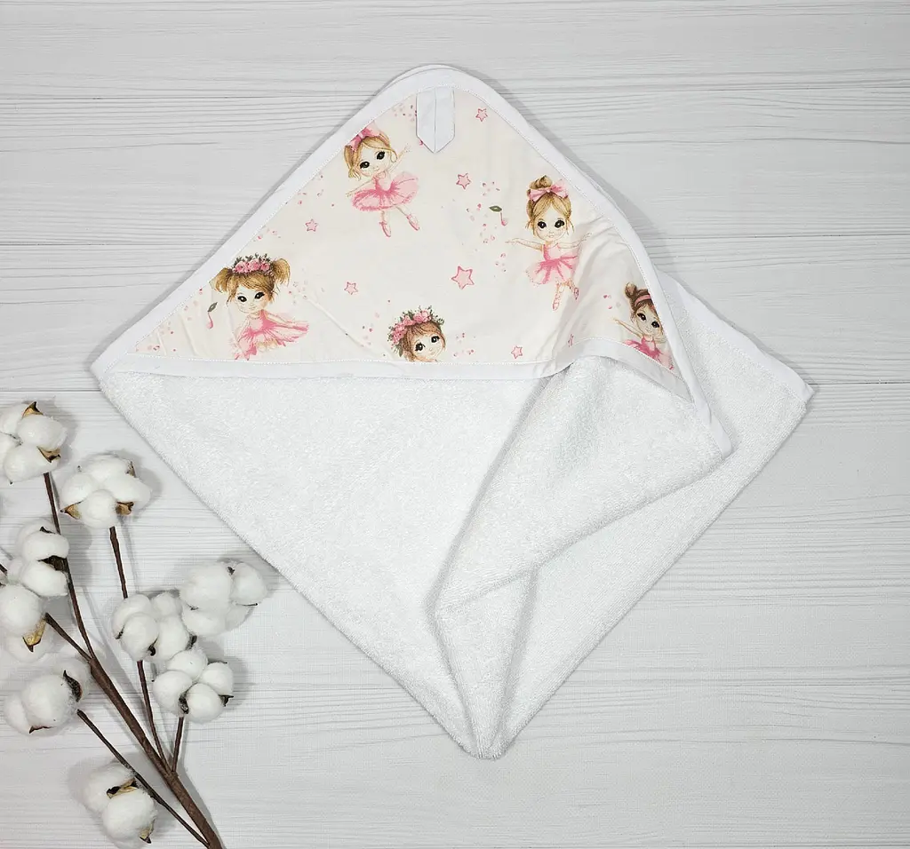 Дитячий рушничок-куточок 80х80 a.l.babybox Маленька балерина Білий - фото 2