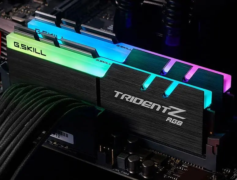 Модуль пам'яті G.Skill DDR4 16Gb (2x8) Trident Z RGB 3600 MHz (F4-3600C18D-16GTZRX) - фото 3
