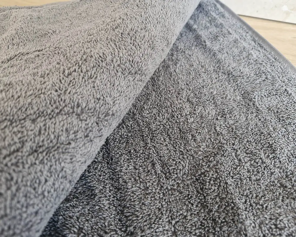 Рушник турецький махровий однотонний Gulcan 70х140 сірий Grey щільність 480 г/м2 петля 16/1 - фото 2