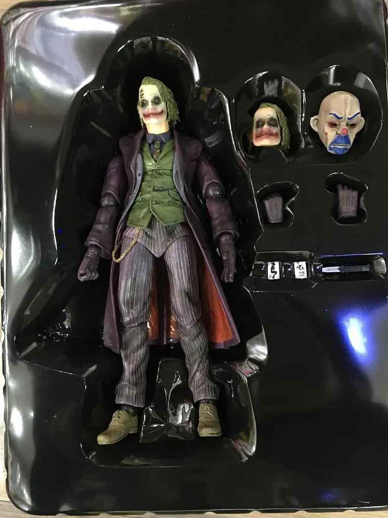 Фигурка KAI Joker Arkham Origins Play Arts Kai Square Enix BATMAN 26см DC J 60.10 - фото 5