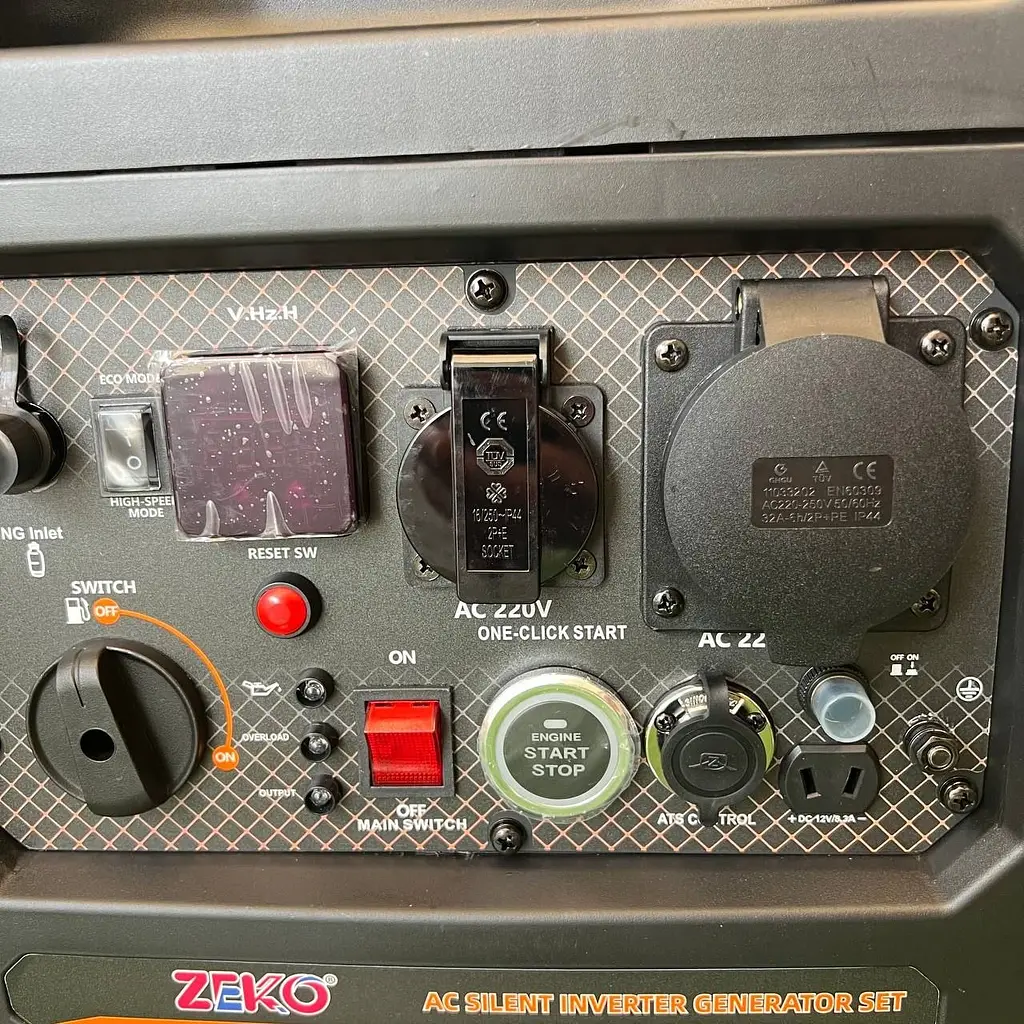 Інверторний двопаливний генератор (газ/бензин) Zeko ZK9700S-INV-ЕW-NG (6.5/7.0 кВт) з Електростартером та пультом  - фото 9
