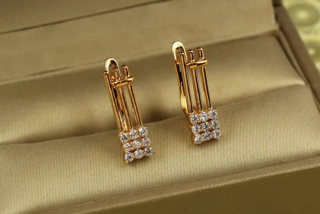 Сережки Xuping Jewelry Дієз 1.8 см золотисті - фото 2