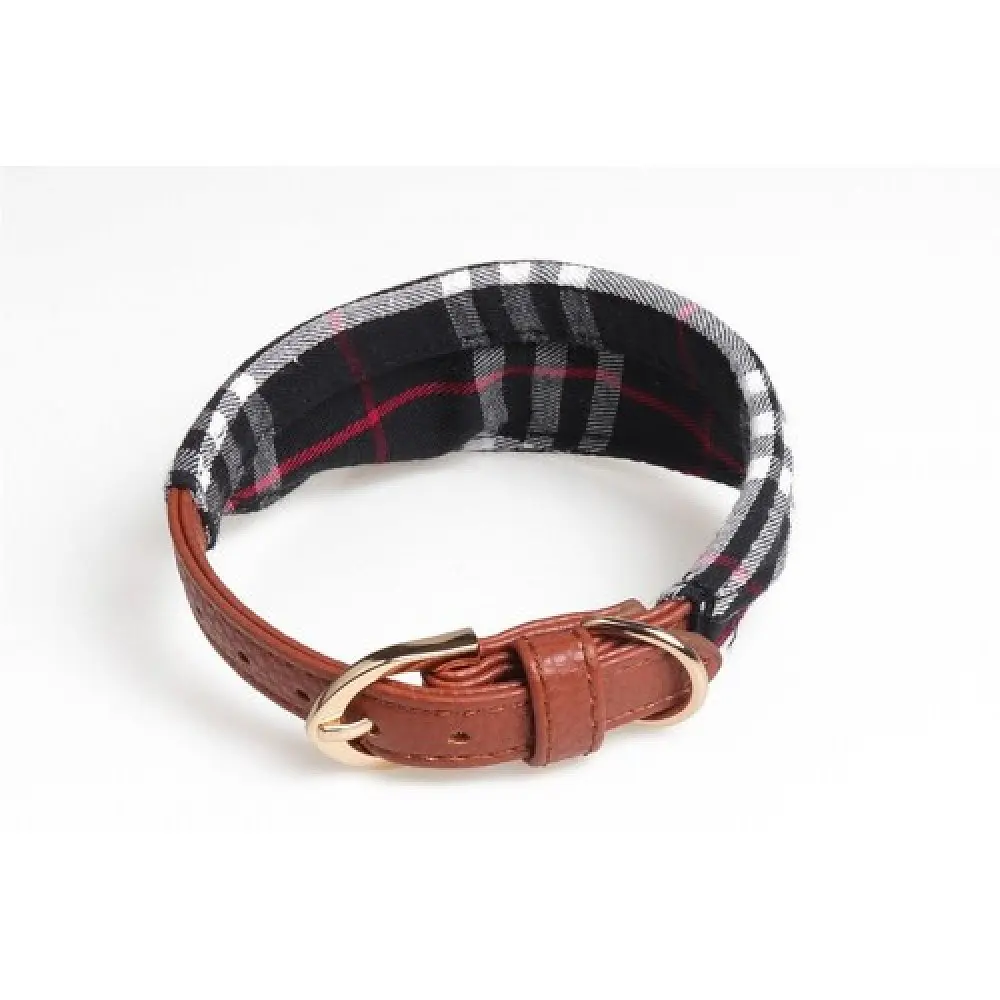 Нашийник-бандану для собак із забарвленням Burberry чорного кольору S Multibrand zoo0006015 - фото 3