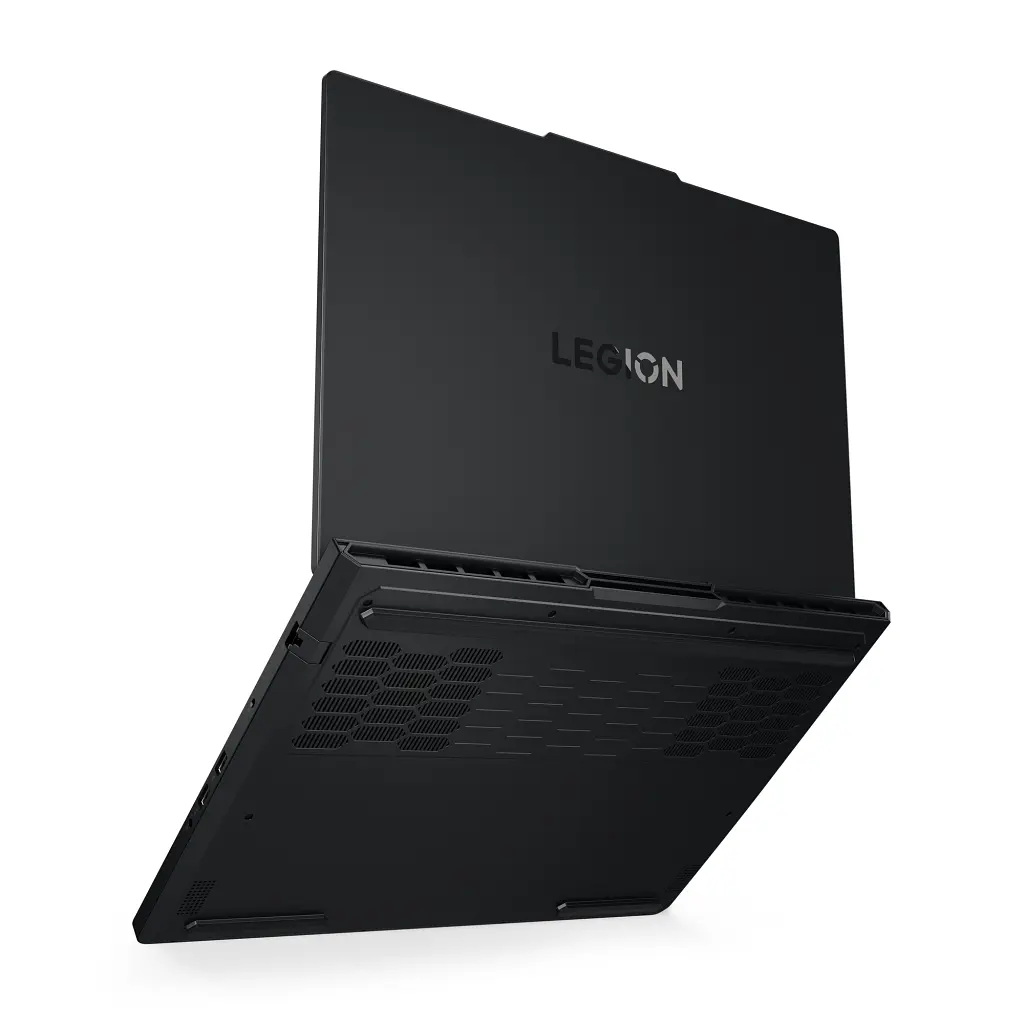 Ноутбук Lenovo Legion Pro 5 16ADR10 (83LT008LRA) - фото 3