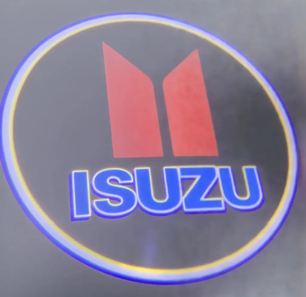 Картридж-вставка логотипу Isuzu на двері 1 шт. - фото 2