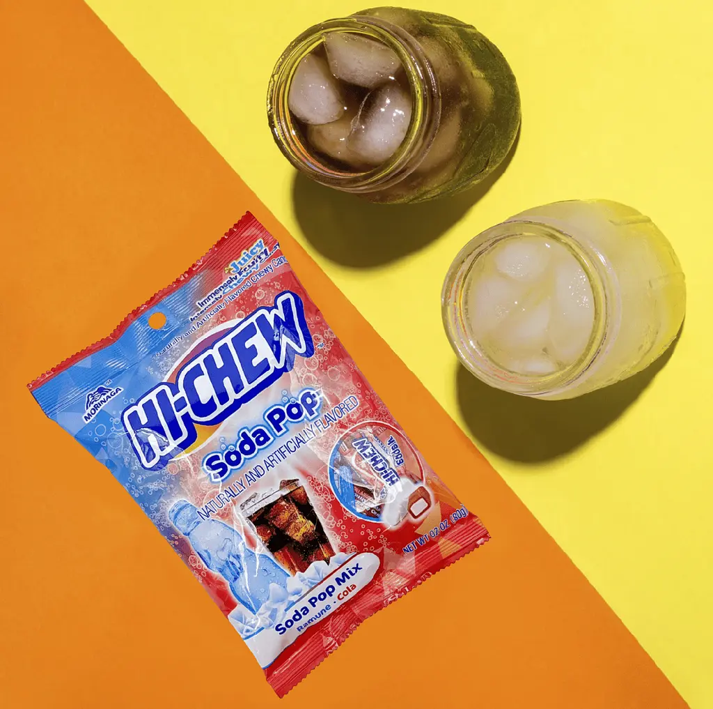 Жувальні цукерки Hi-Chew Soda Pop Mix Ramune Cola 80г - фото 6