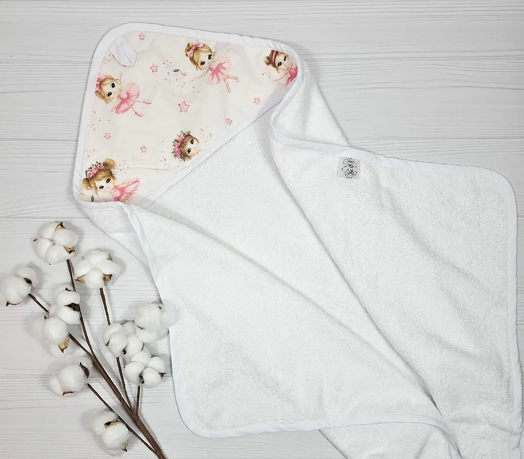 Дитячий рушничок-куточок 80х80 a.l.babybox Маленька балерина Білий - фото 3