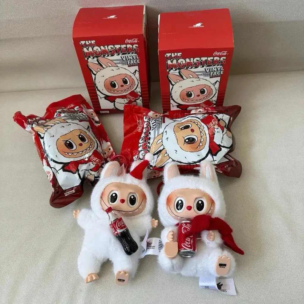 М'яка іграшка Лабубу Pop Mart The Monsters Labubu Coca-Cola Secret лімітована колекція - фото 3