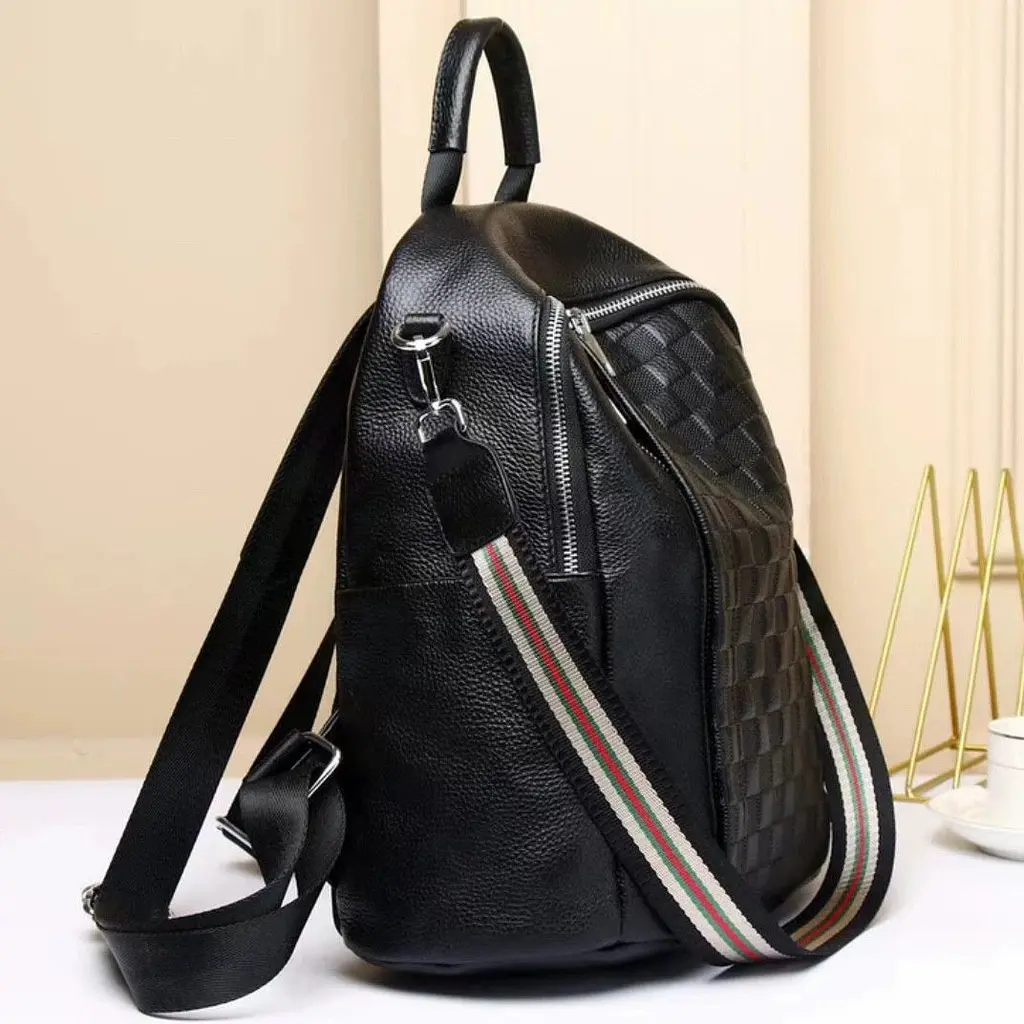 Шкіряний жіночий рюкзак з тисненням 42147 Tiding Bag чорний - фото 3