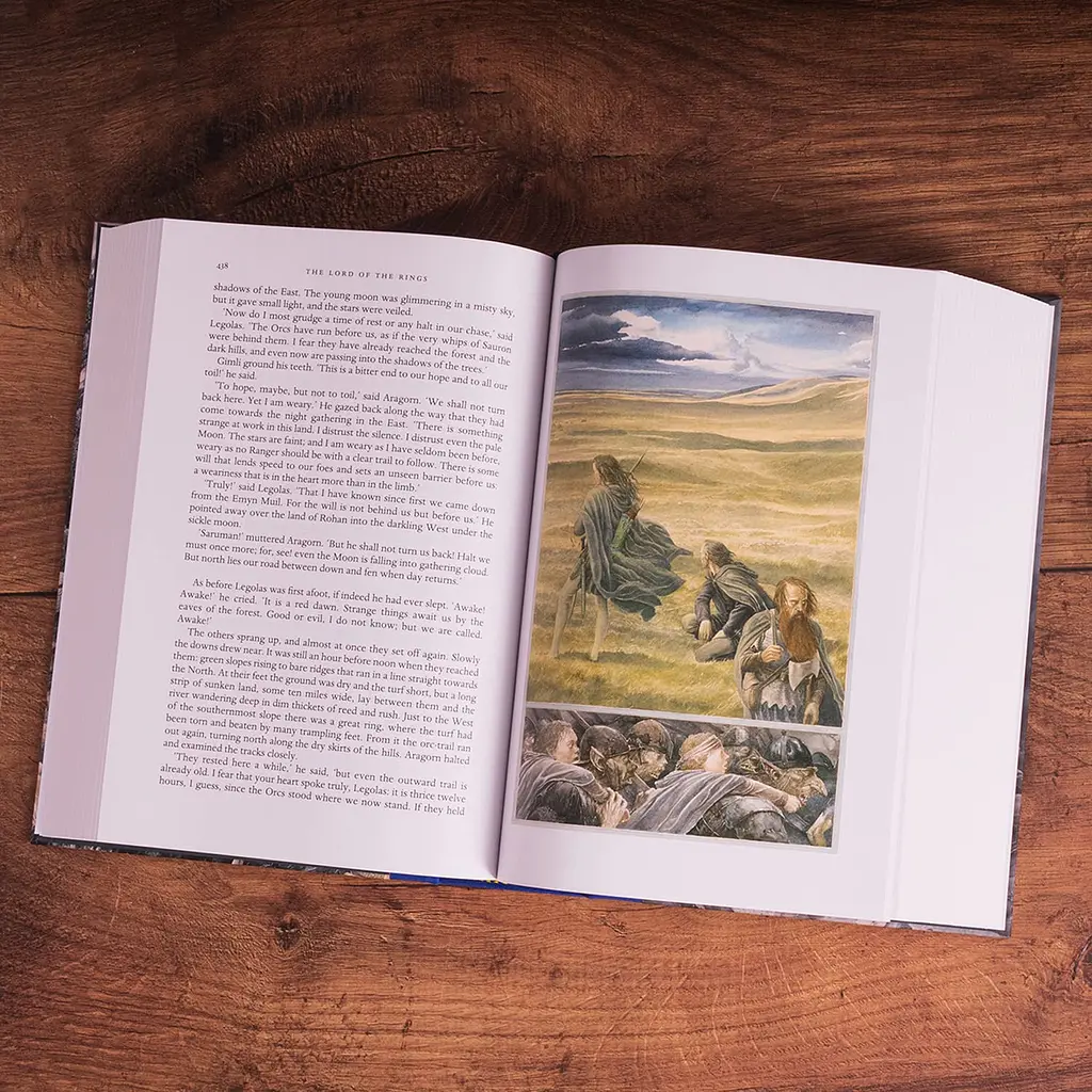 The Lord of the Rings. Illustrated Slipcased edition - фото 4