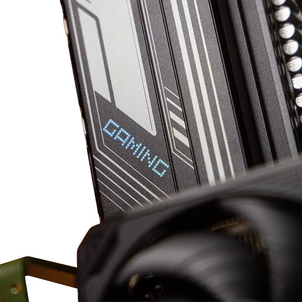 Комп'ютер Powered by Gigabyte_973 (RTX 5070 Ti 16 ГБ, Ryzen 7 7800X3D, DDR5 32 ГБ, SSD 500 ГБ) - фото 9