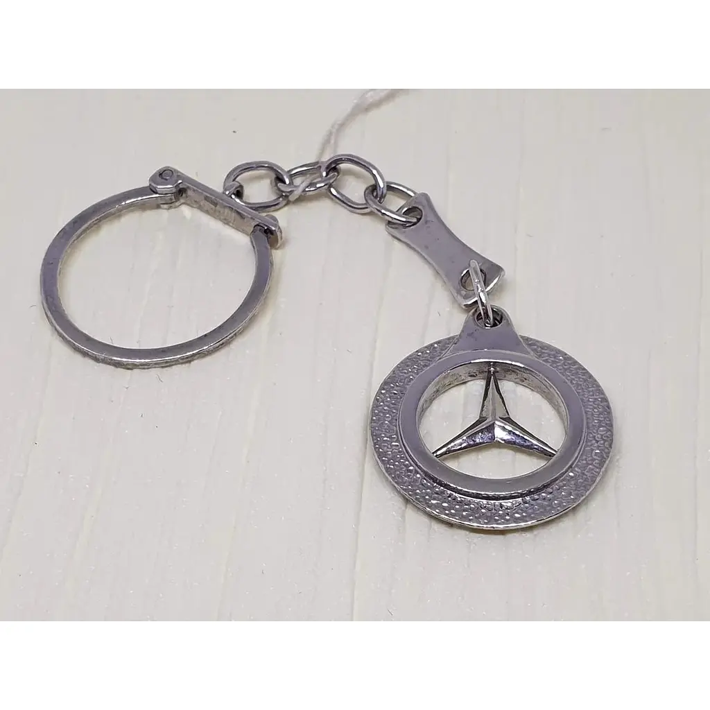 Срібний брелок Гаразд Мерседес. 5688581 - фото 2