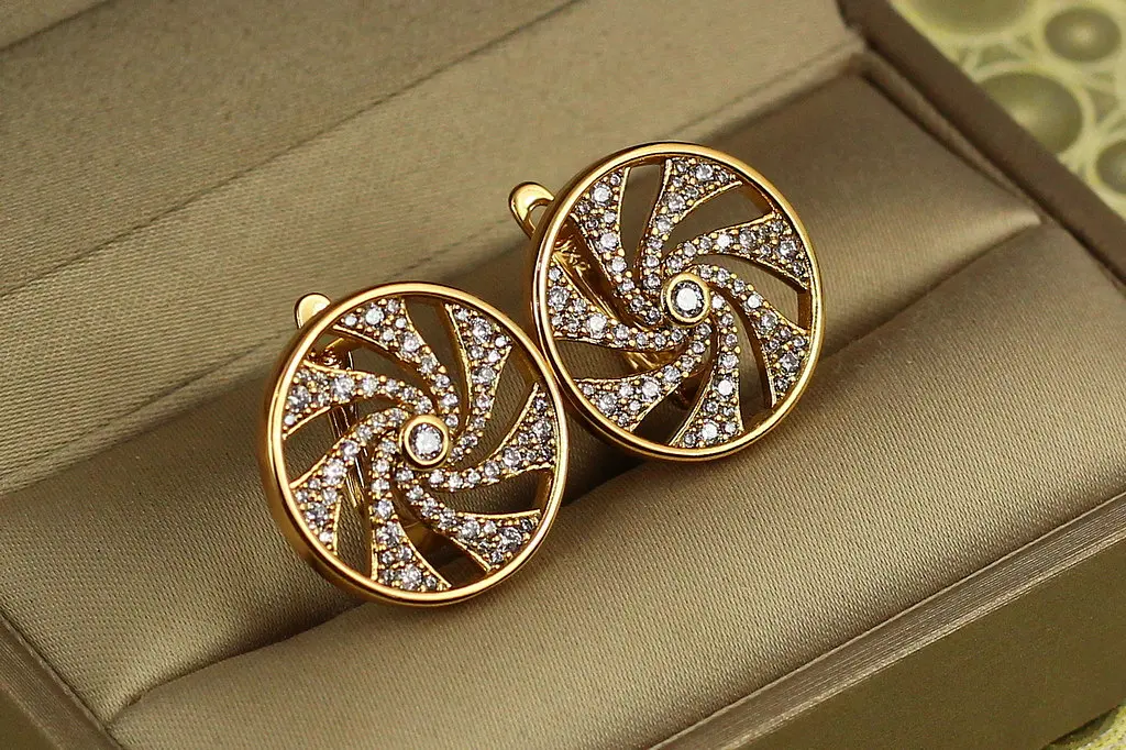 Сережки Xuping Jewelry транс 1,9 см золотисті - фото 2