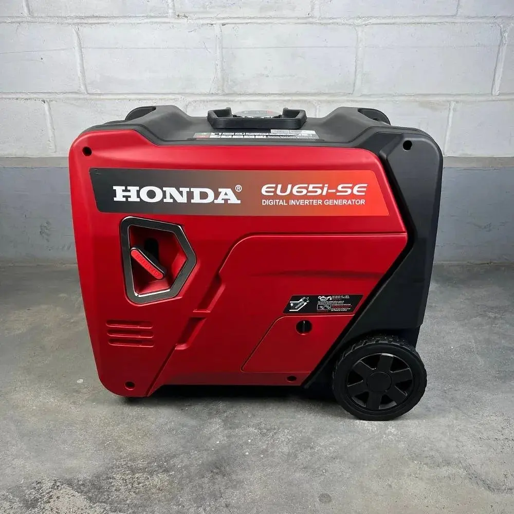 Інверторний бензиновий генератор-валіза з колесами Honda EU65i-SЕ 6.0/6.5 кВт + електростартер - фото 3