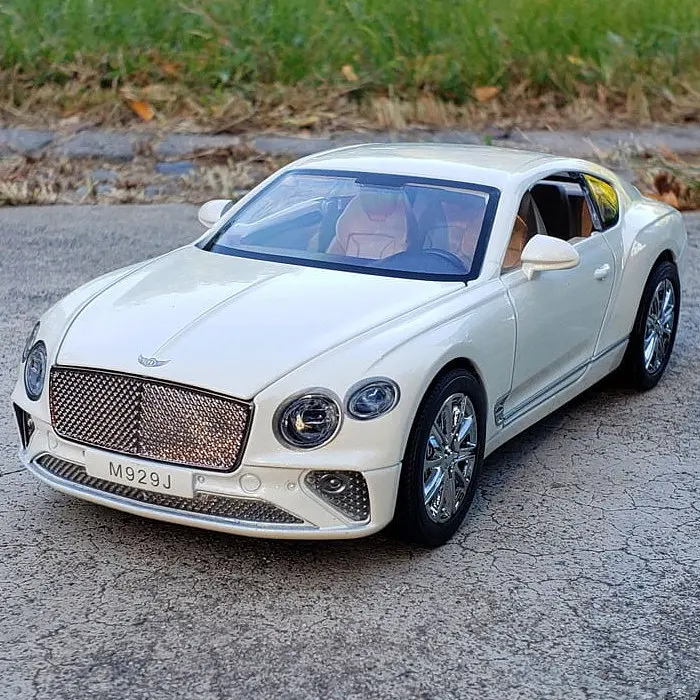 Колекційна металева модель автомобіля АвтоЕксперт Bentley Continental GT з інерцією, світлом та звуком 1:24 - фото 7