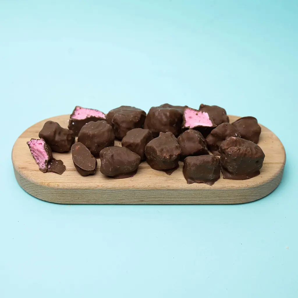 Мороженое сублимированное в молочном шоколаде клубничное, 100г - фото 3