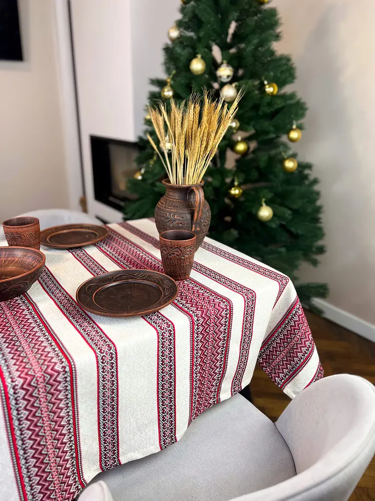 Лляна скатертина різдвяна з українським орнаментом "Рандеву червоний" - 150х150 см - фото 10