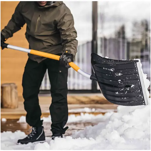 Скрепер для прибирання снігу Fiskars X-series вигнутий (1057186) - фото 5