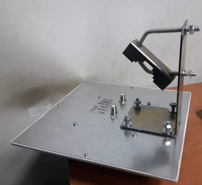 Антена 4G/4.5G/LTE MWtech MIMO панельна 2×15 dbi - фото 3
