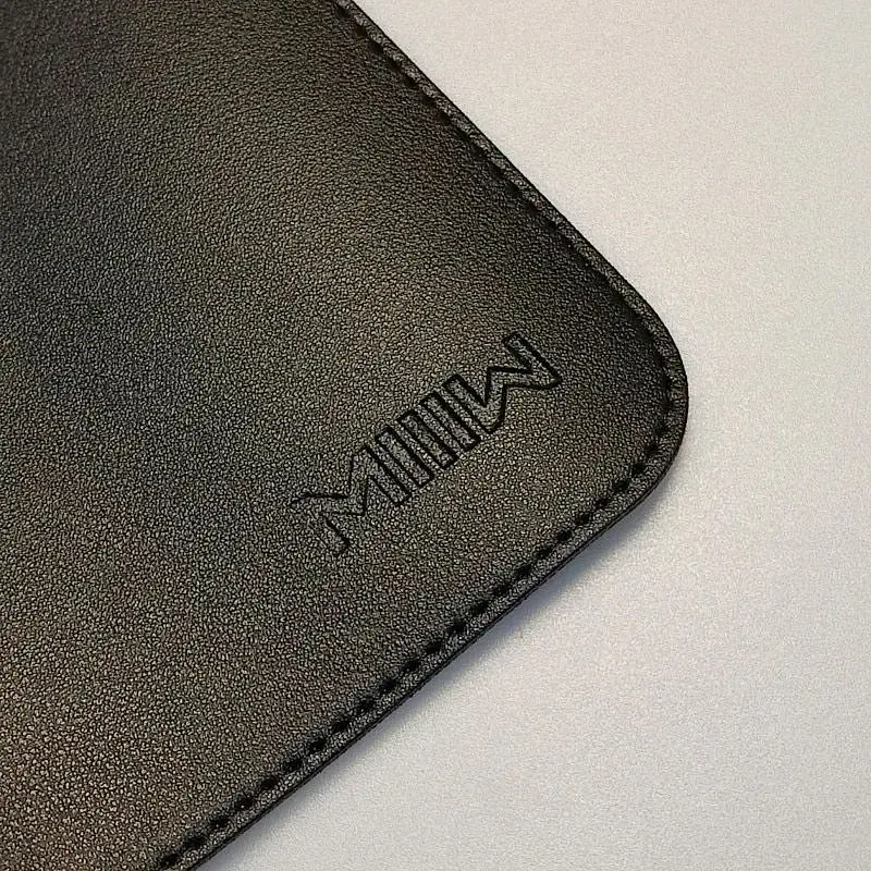 Килимок Xiaomi MIIIW MWMLV01 Oversize Leather Cork Mouse Pad 900x400mm black (MWMLV01) - фото 2