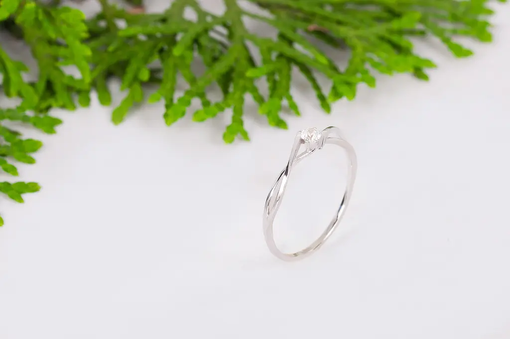 Каблучка з білого золота з діамантом 16.5 K-0033 - фото 5