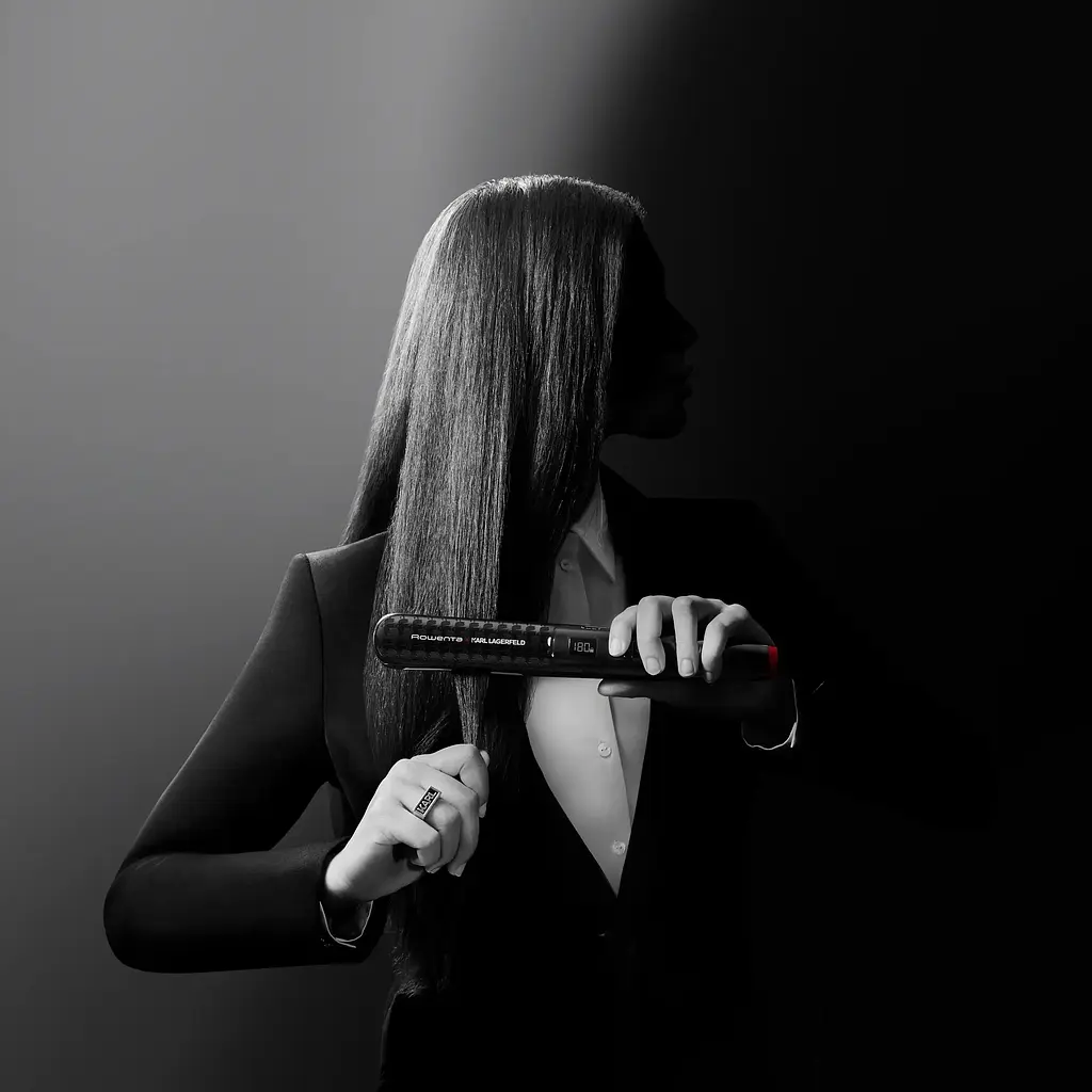 Випрямляч Rowenta Karl Lagerfeld K Pro Stylist Straightener 140-210С чорний (SF467LF0) - фото 4